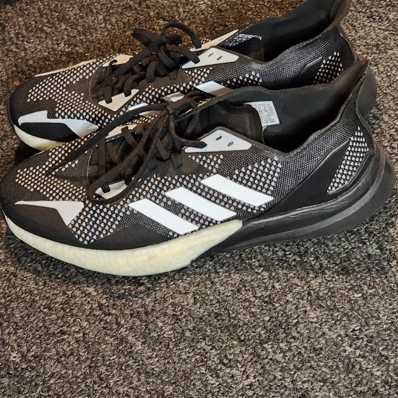 Adidas X9000L3 - Picture 2 of 4